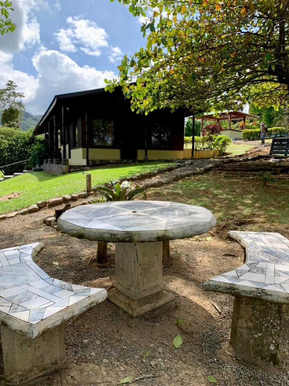 Epic Adventure Lodge San Miguel  Phòng bức ảnh